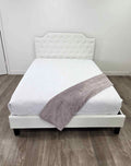 Classic Button Tufted Upholstered Platform Bed – Model SS8624