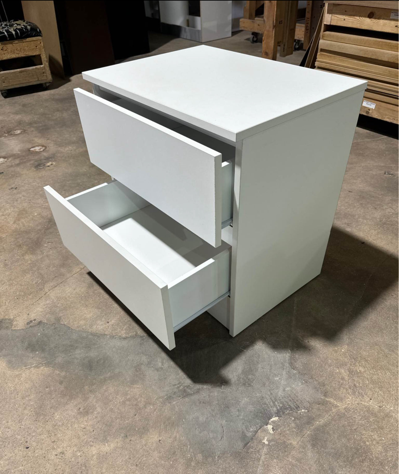 Promo Nightstand Handle-Free - White