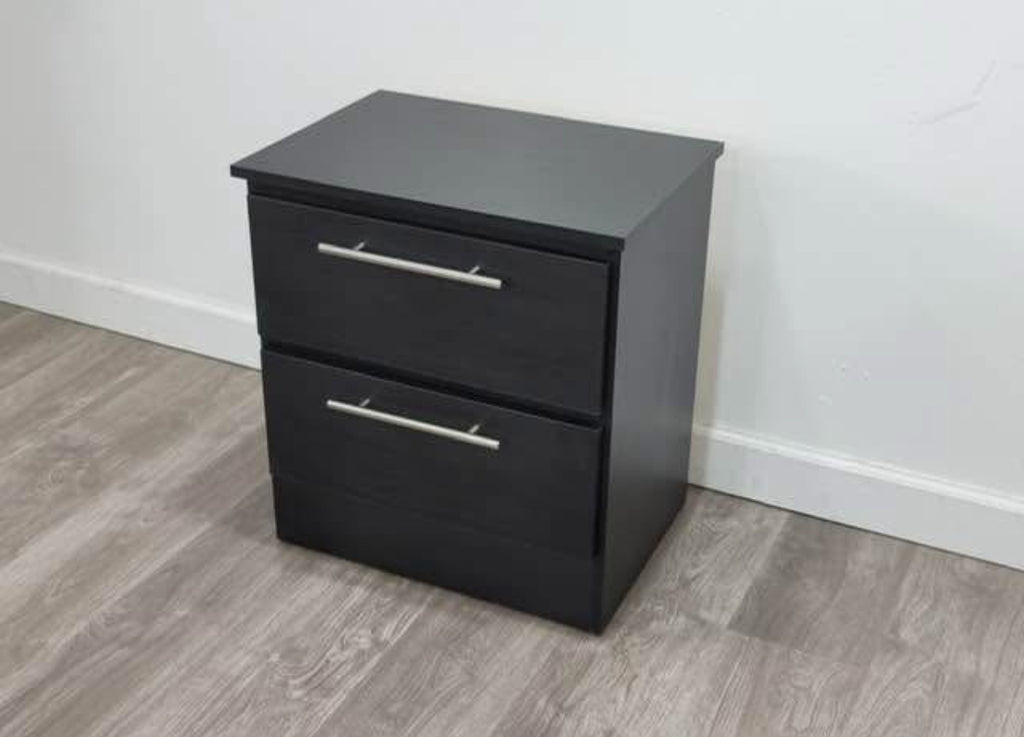Black Faux Leather Queen Bedroom Set – Modern Minimalist Style with Chrome Accents
