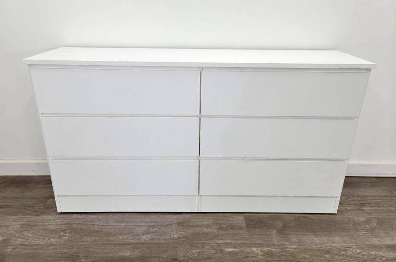 Modern White 6-Drawer Handle-Free Dresser