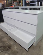 Modern White 6-Drawer Handle-Free Dresser