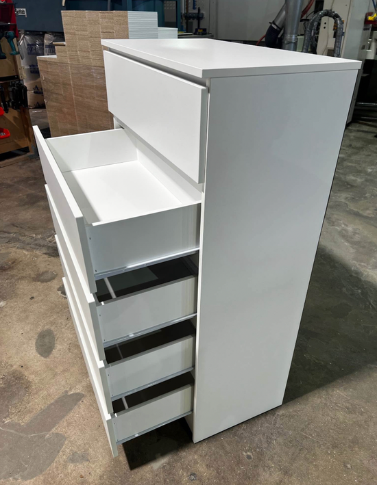 Modern White 5-Drawer Handle-Free Chest